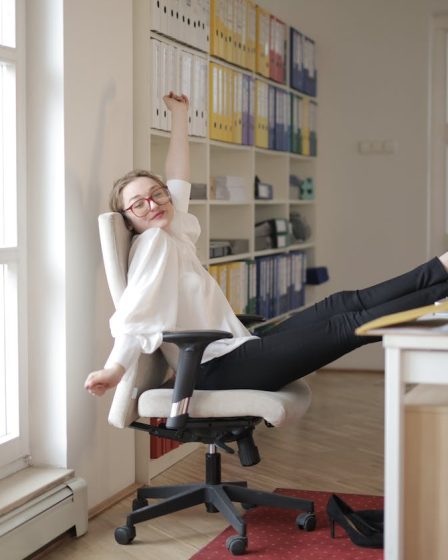 Bureaustoel reinigen